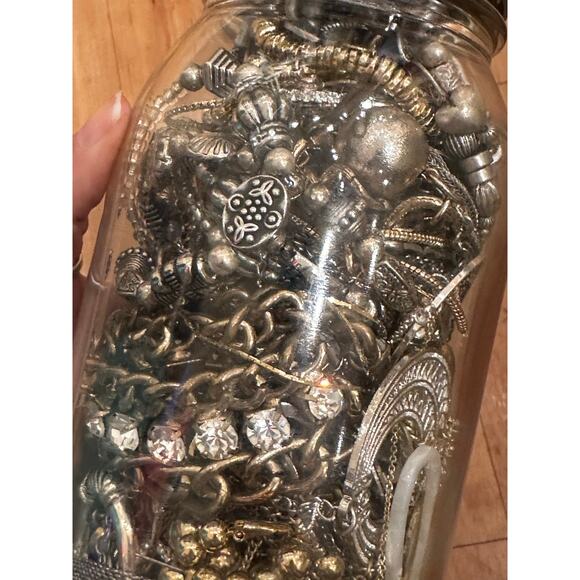 Mystery Jewelry Jar - Mixed Metals Silver Gold 55 Pieces - Picture 10 of 13